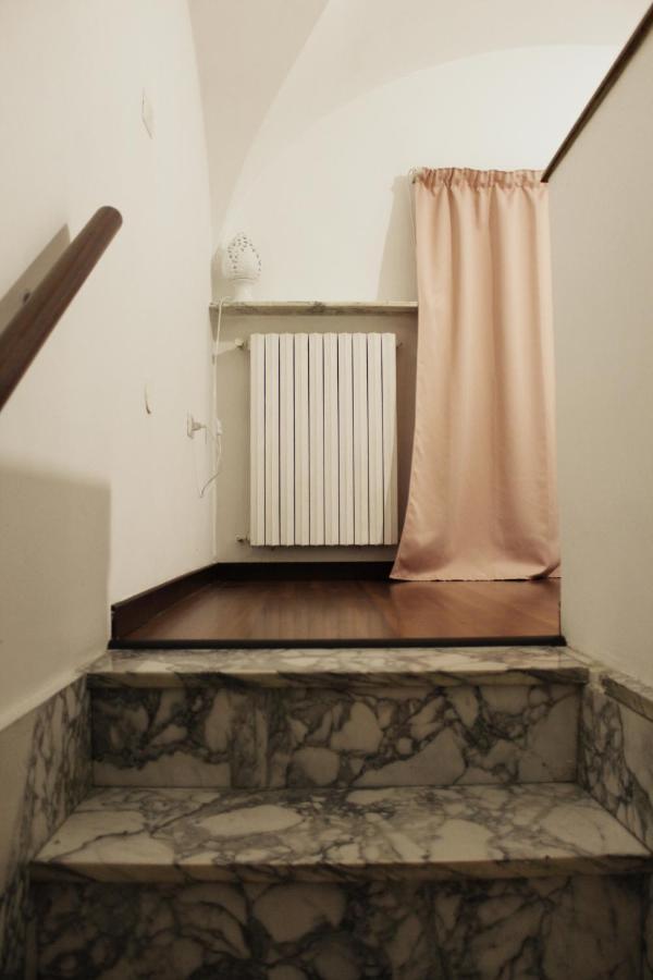 L' Altobasso Apt - Atypical Neapolitan House Экстерьер фото